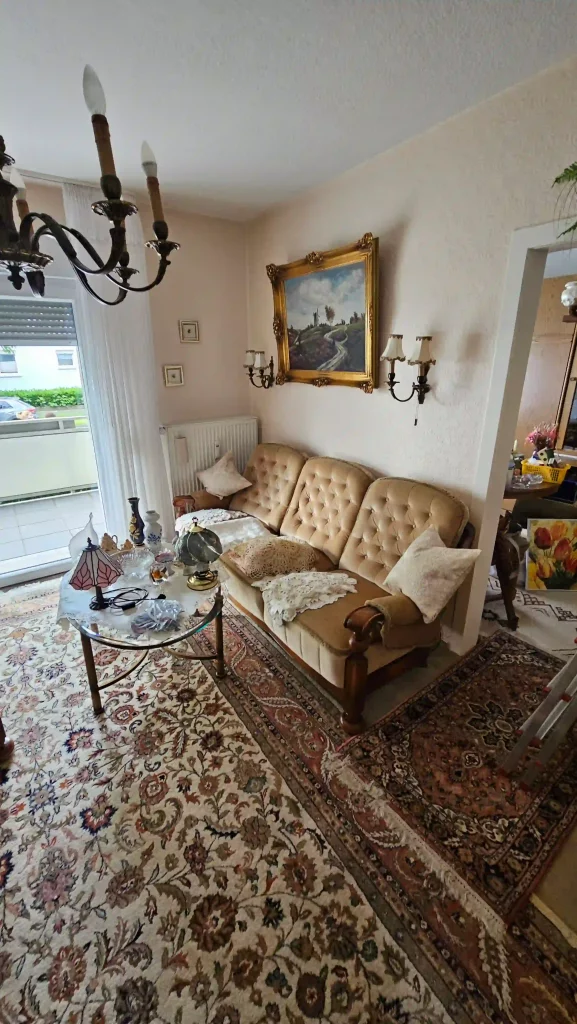 Esszimmer vor Haushaltsauflösung in Recklinghausen – Schrankwand und Einrichtung vor Abbau